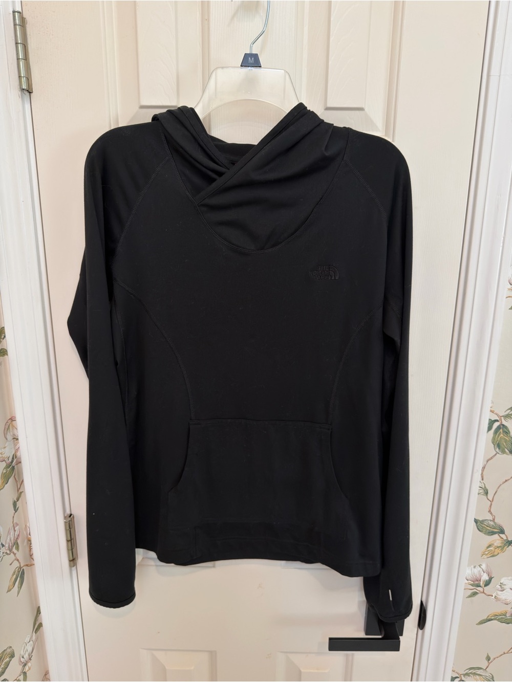 The North Face Black Women's VaporWick Pullover Hoodie
